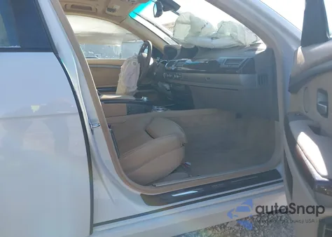 2008 BMW 750Li z USA, uszkodzony, nr VIN WBAHN83508DT85829